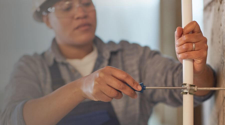 Expert burst pipe repair services in Lacarne, OH